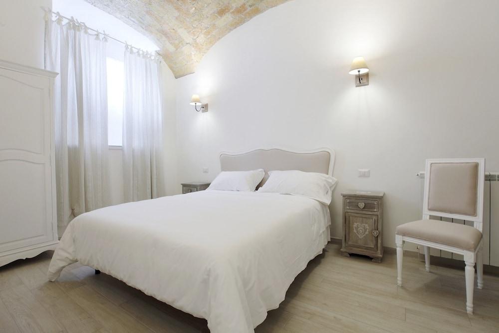 Mirko Luxury Inn Рим Екстер'єр фото