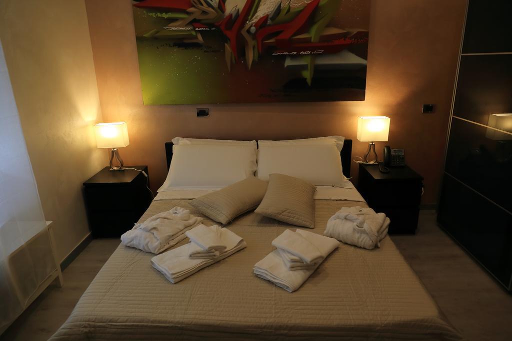 Mirko Luxury Inn Рим Екстер'єр фото